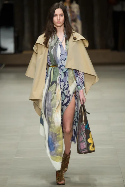 Look 1